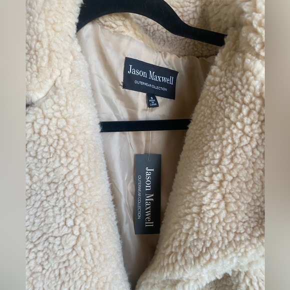 Jason Maxwell fluffy jacket! - Picture 2 of 8